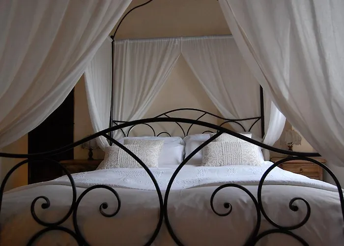 Torre Del Barbagianni - Castello Di 호텔 그로파렐로