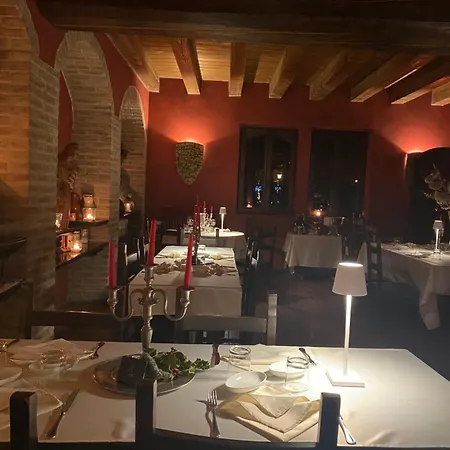 Torre Del Barbagianni - Castello Di Ξενοδοχείο Gropparello