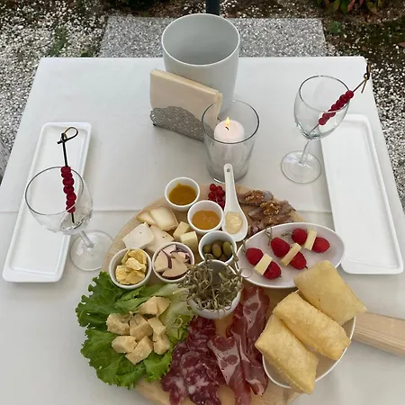 Torre Del Barbagianni - Castello Di 3* Gropparello