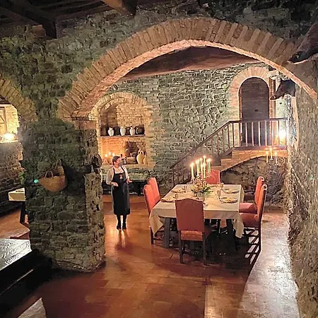Hotel Torre Del Barbagianni - Castello Di