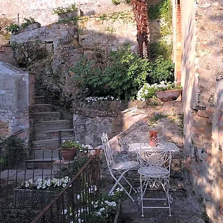 Torre Del Barbagianni - Castello Di Gropparello
