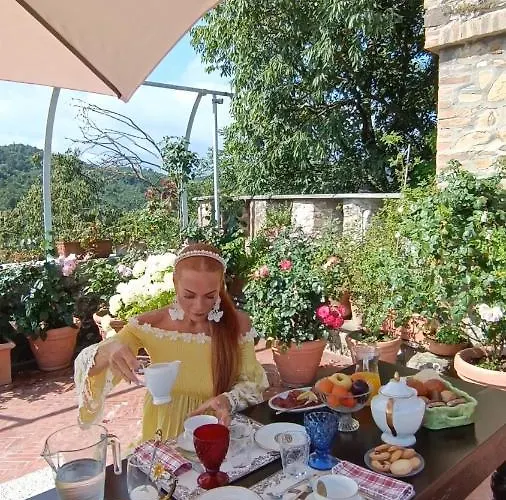 فندق Torre Del Barbagianni - Castello Di 3*