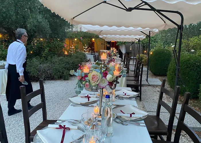 فندق Torre Del Barbagianni - Castello Di Gropparello