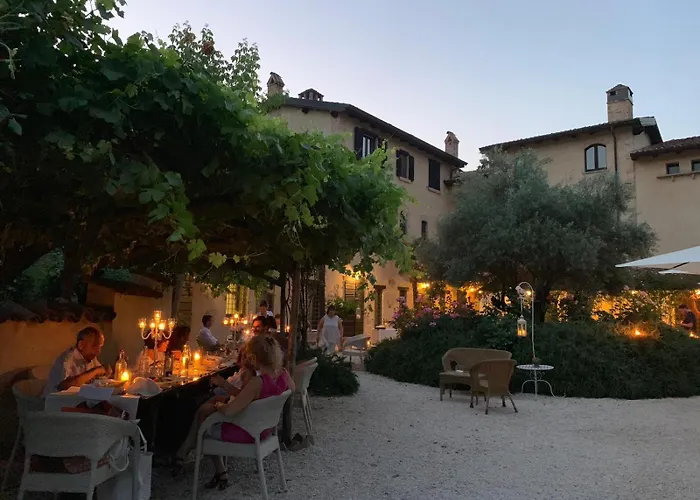 Torre Del Barbagianni - Castello Di فندق